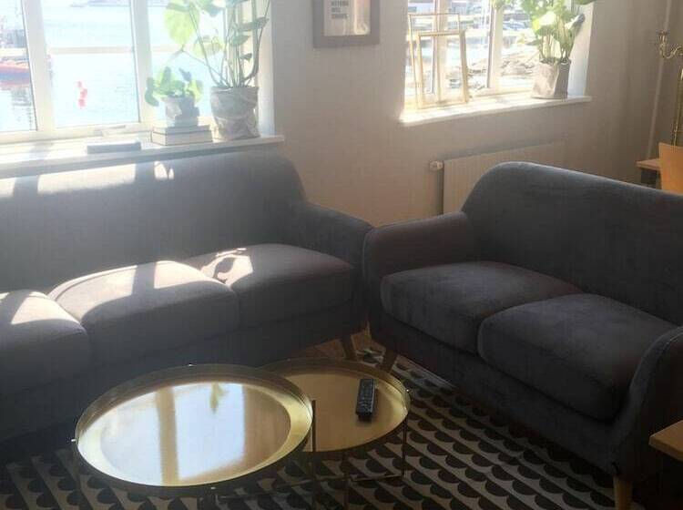 פנסיון Sea Lodge Smögen