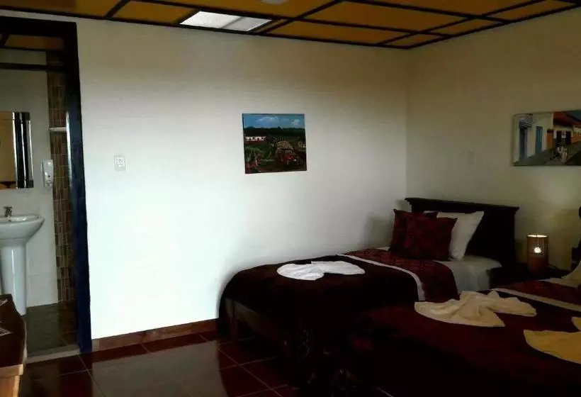 ホテル Finca Cardonales