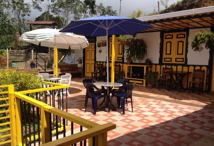 ホテル Finca Cardonales