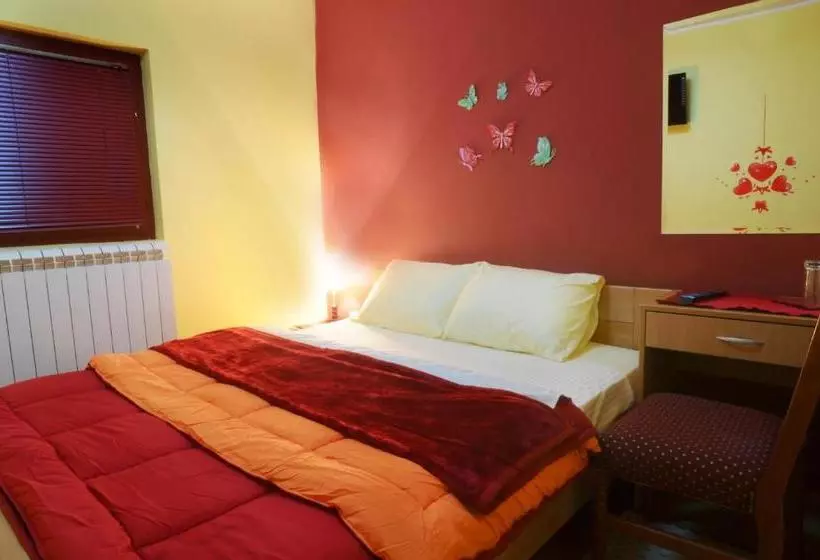 پانسیون Guest House Mk Star