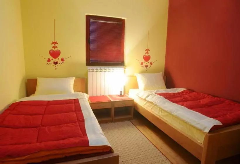 پانسیون Guest House Mk Star