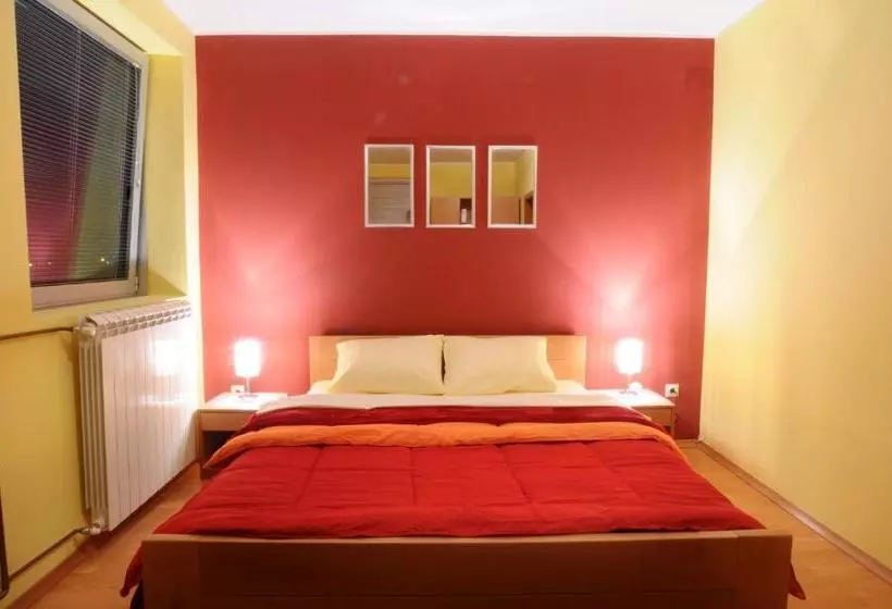 پانسیون Guest House Mk Star