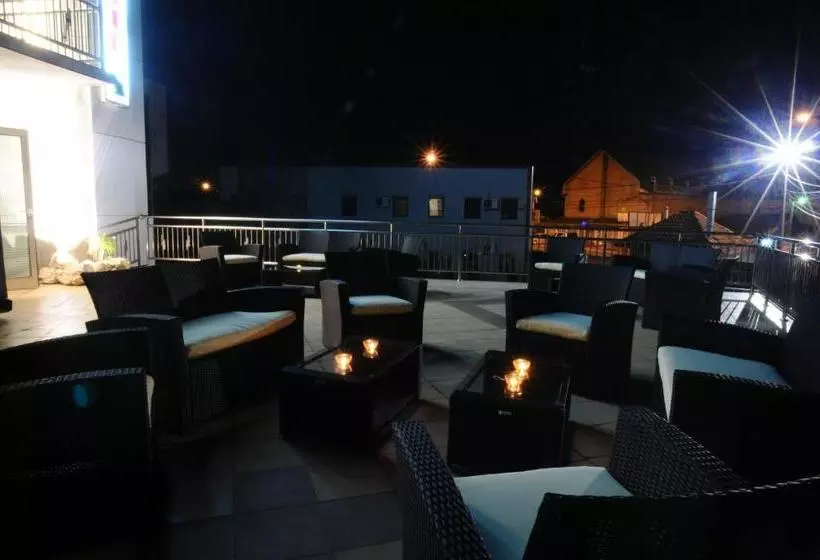 پانسیون Guest House Mk Star