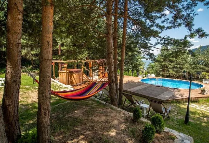 ペンション Guest House Slunchev Cviat