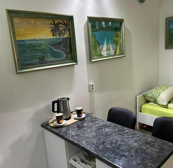 پانسیون Guesthouse Hurma Rooms