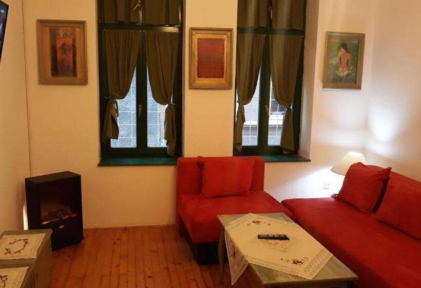 پانسیون Guesthouse Hurma Rooms