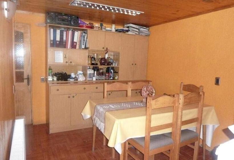 פנסיון Hostel Danicar Puerto Natales