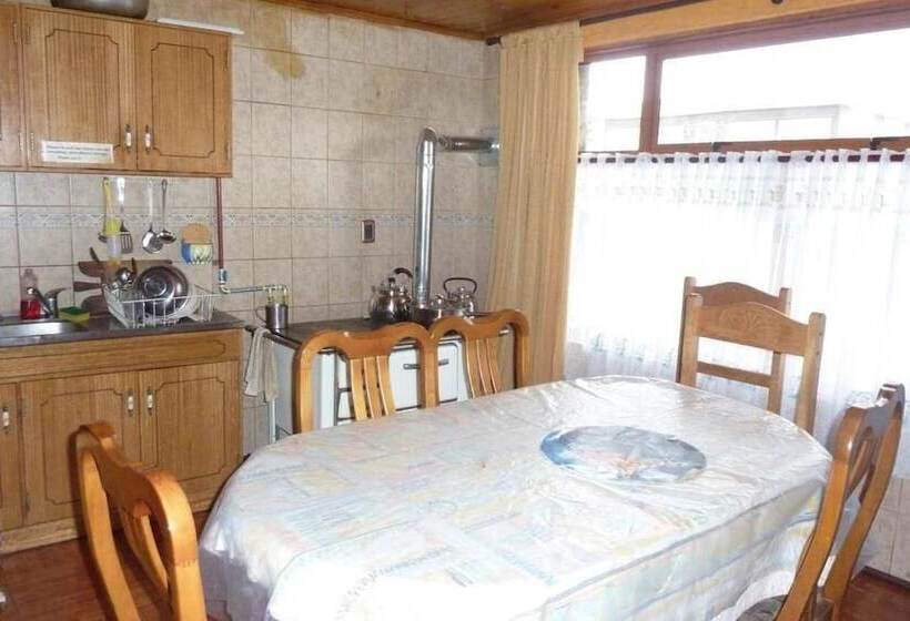 פנסיון Hostel Danicar Puerto Natales