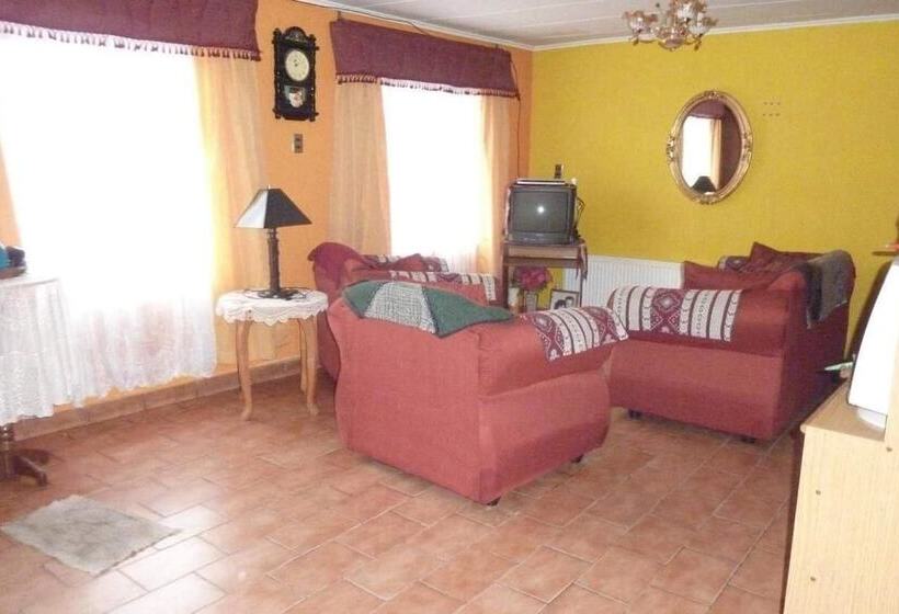 פנסיון Hostel Danicar Puerto Natales