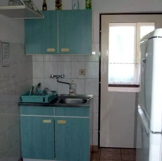 Majatalo Lugas Szallas