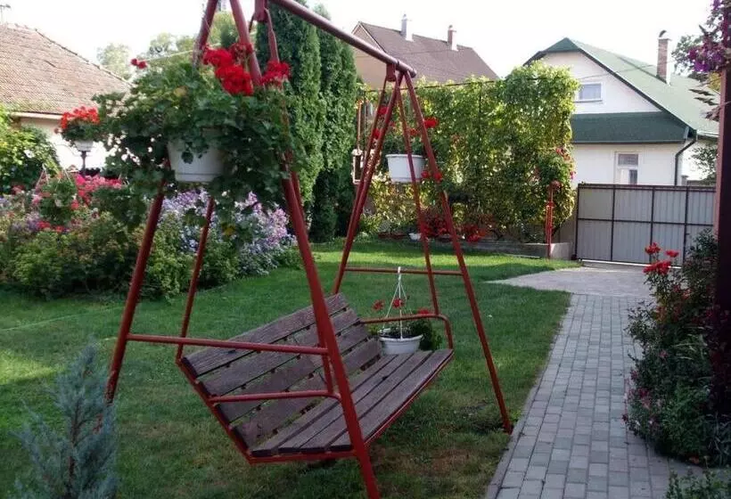 Majatalo Lugas Szallas