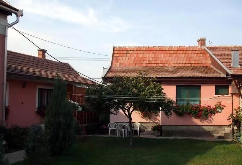 Majatalo Lugas Szallas