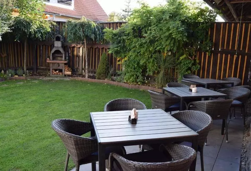 ペンション Penzion Na Gruntě