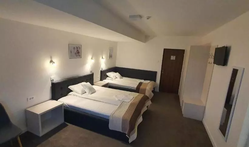 ペンション Vila Carlos