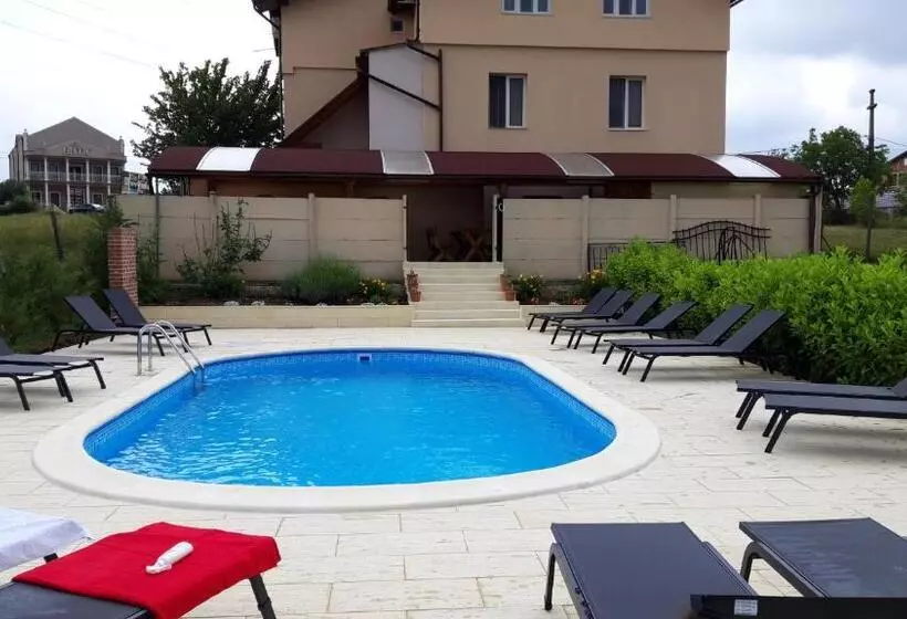 ペンション Vila Carlos