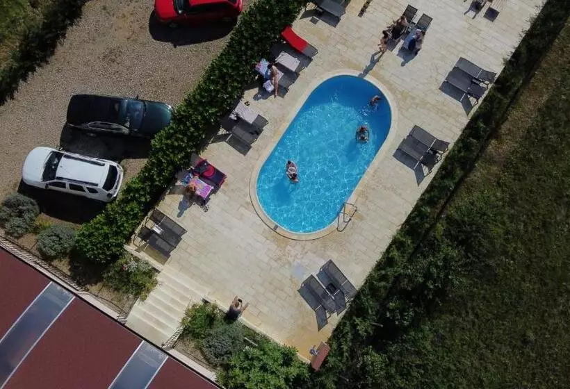 ペンション Vila Carlos