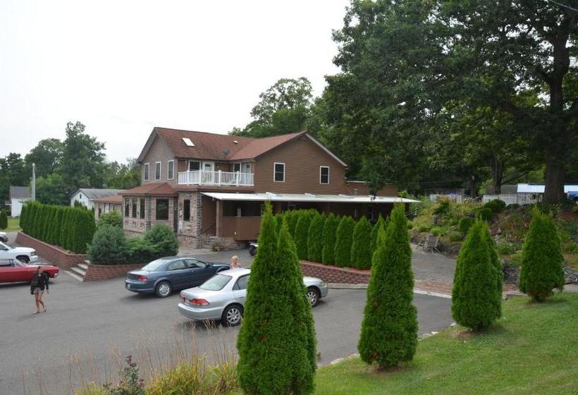 הוסטל B&b Lounge