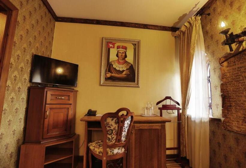 هتل Fortetsya Hetmana