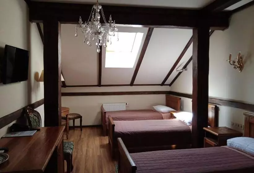 هتل Fortetsya Hetmana