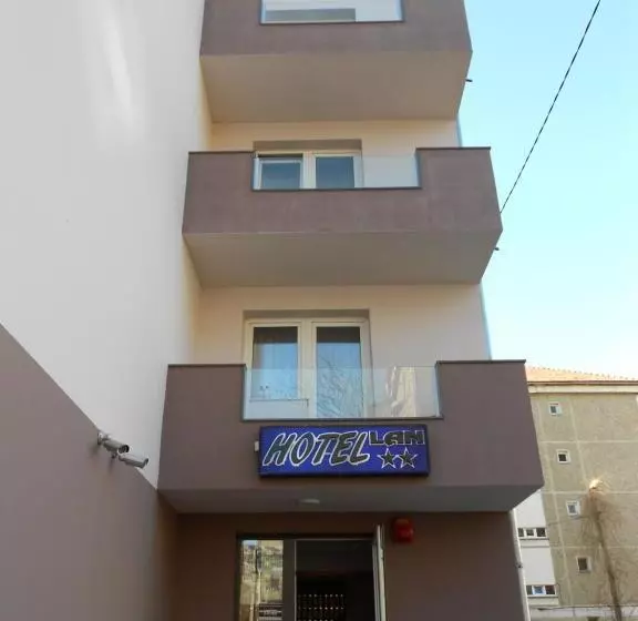 Hotel Hostel Lan