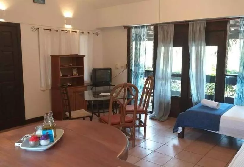 Apartamentos Massai