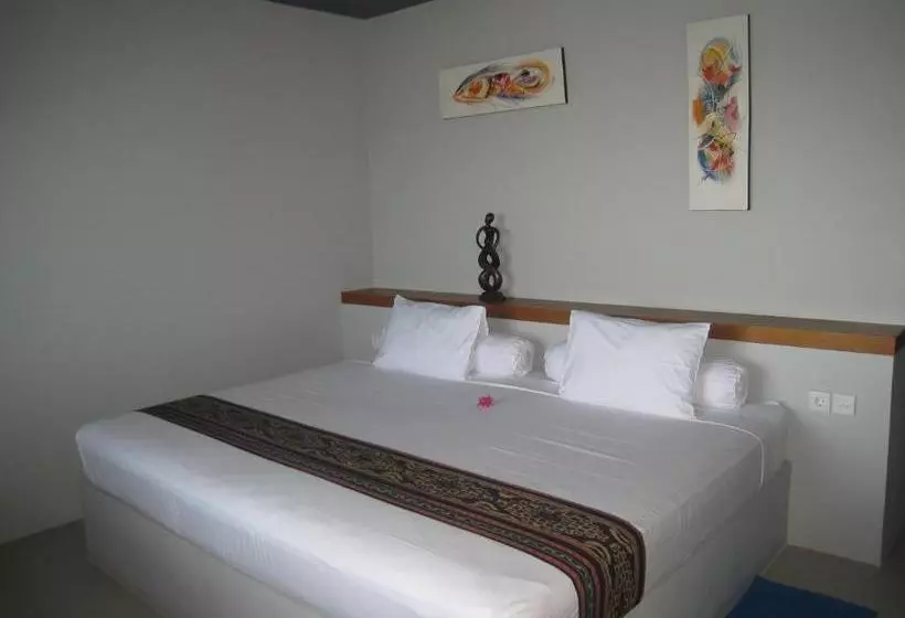 ペンション Cafe Alberto B And B