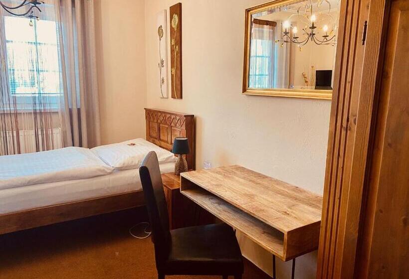 بنسيون Penzion Bystrica