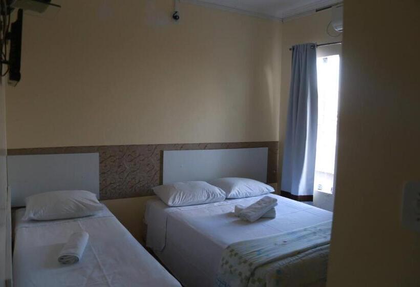 پانسیون Pousada D'lia