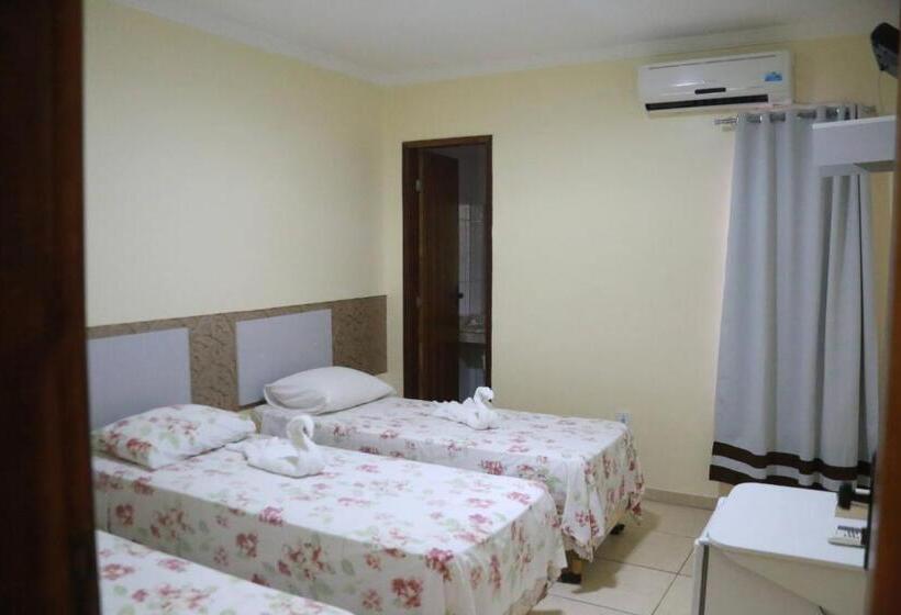 پانسیون Pousada D'lia