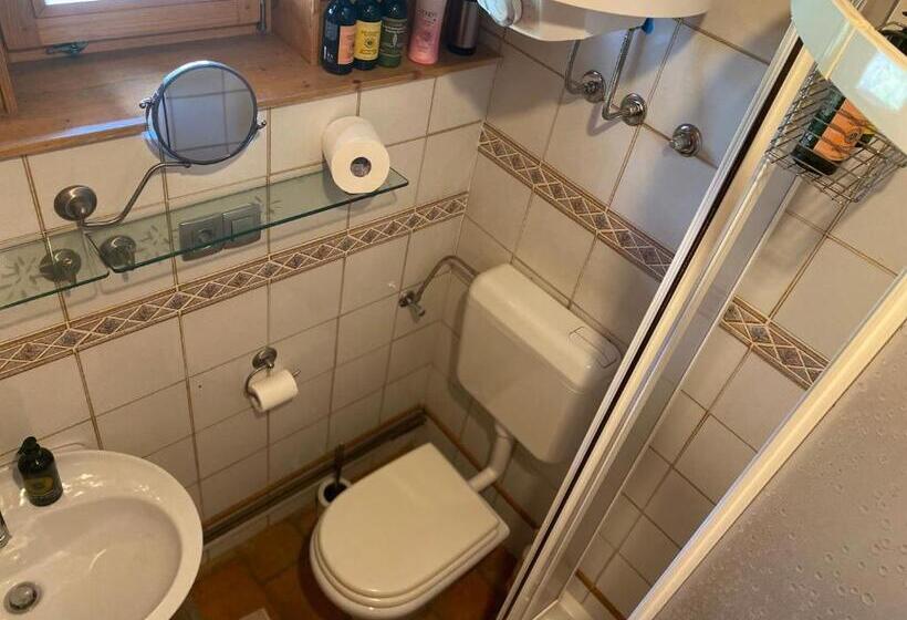 پانسیون Alice Chalet Bled   Adults Only