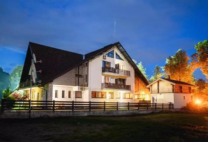 Pension Pîrîu' Morii