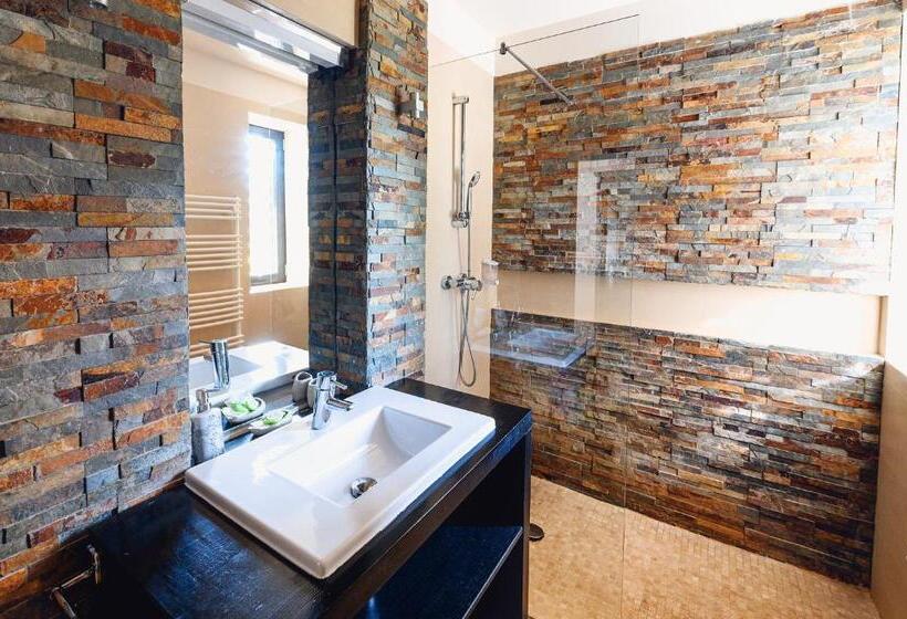 Pension Pîrîu' Morii