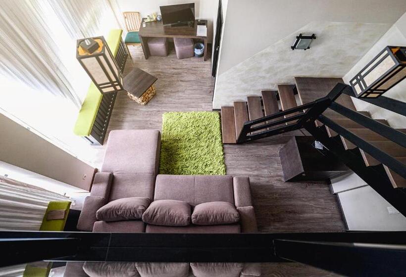 Pension Pîrîu' Morii