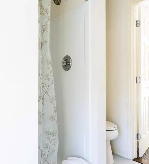 هاستل Rhea S Inn