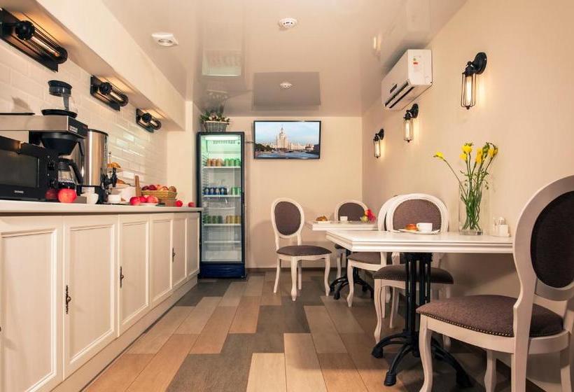 Apart Naumov Sretenka