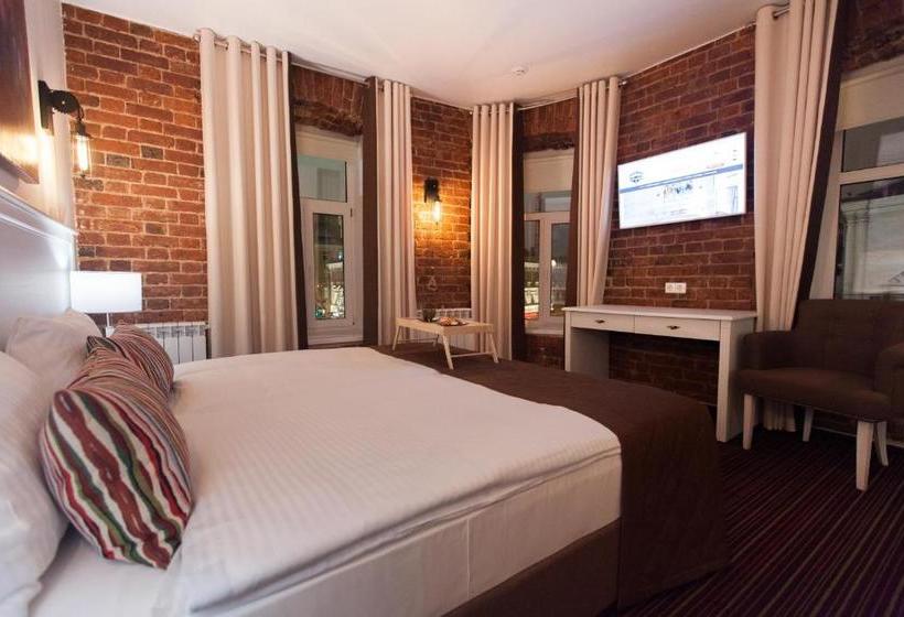 Apart Naumov Sretenka