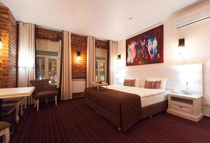 Apart Naumov Sretenka