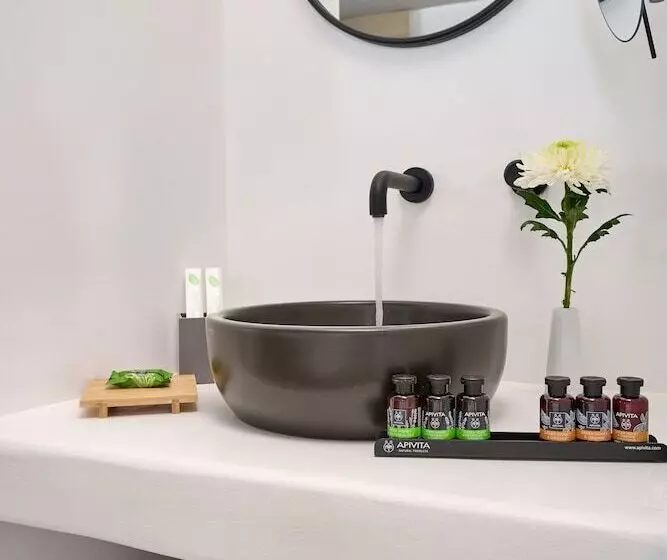 Adorno Beach Hotel And Suites