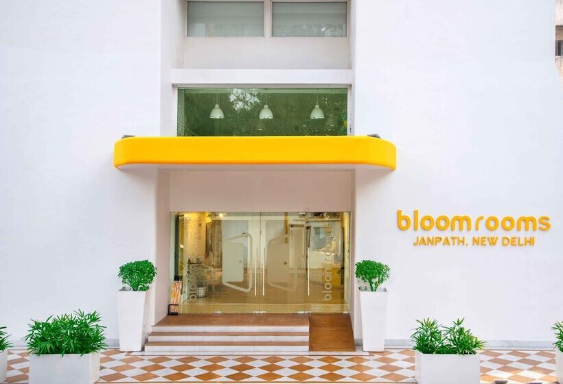 هتل Bloomrooms @ Janpath