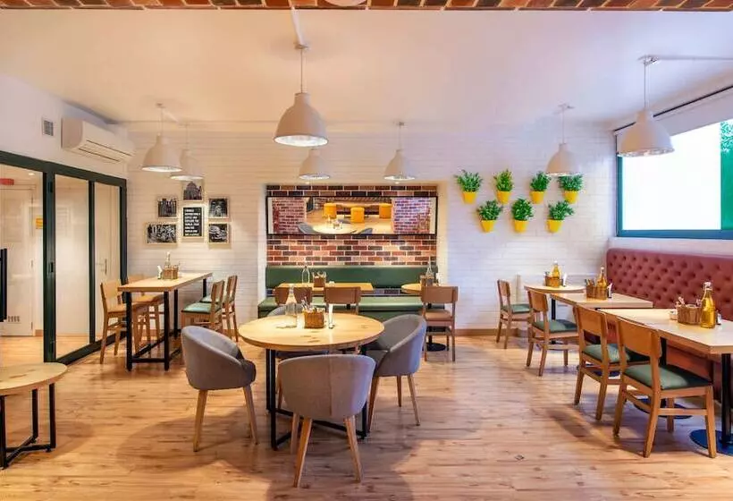 Hotelli Bloomrooms @ Janpath