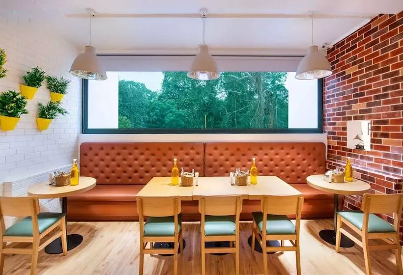 Hotelli Bloomrooms @ Janpath