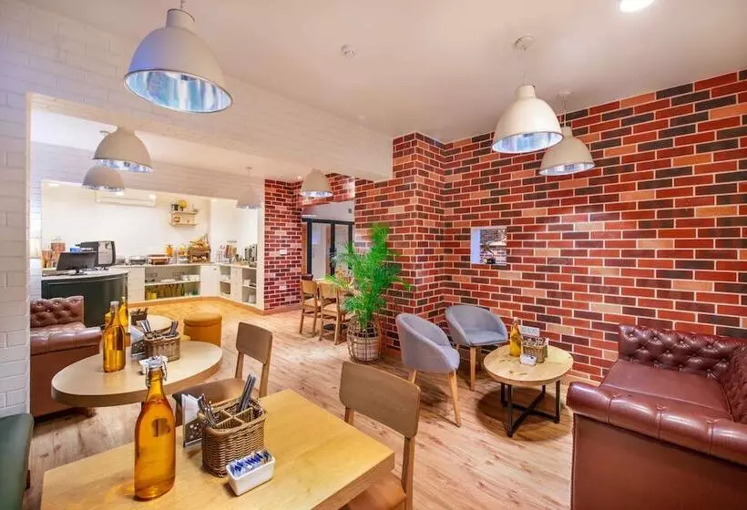 Hotelli Bloomrooms @ Janpath