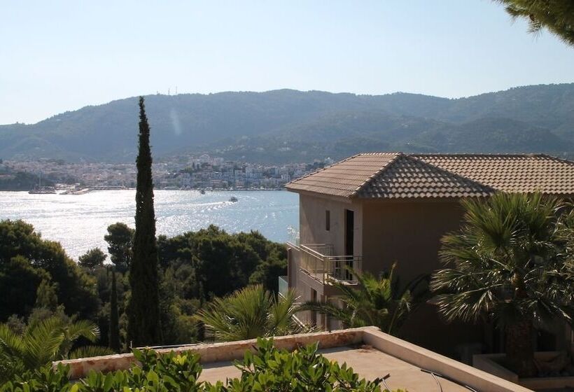 Hotell Core Luxury Suites