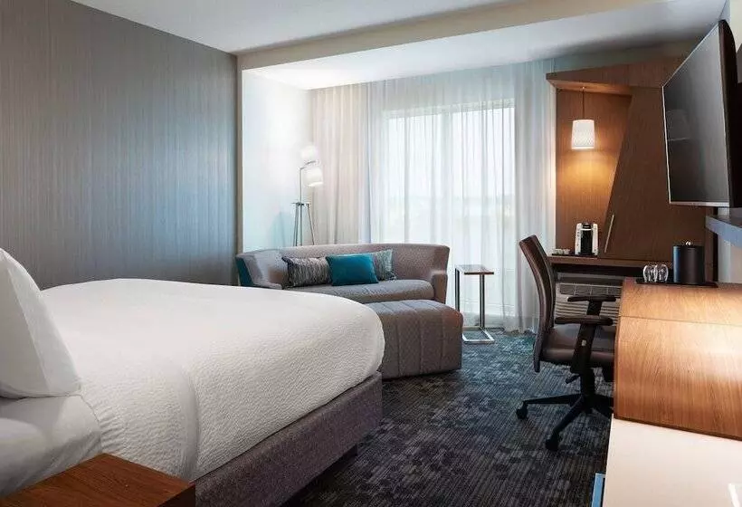 هتل Courtyard By Marriott Winter Haven