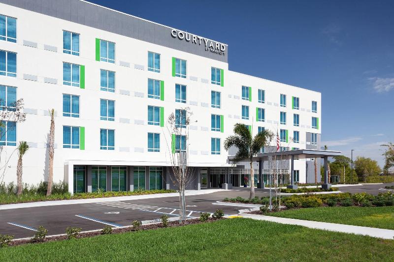 ホテル Courtyard By Marriott Winter Haven