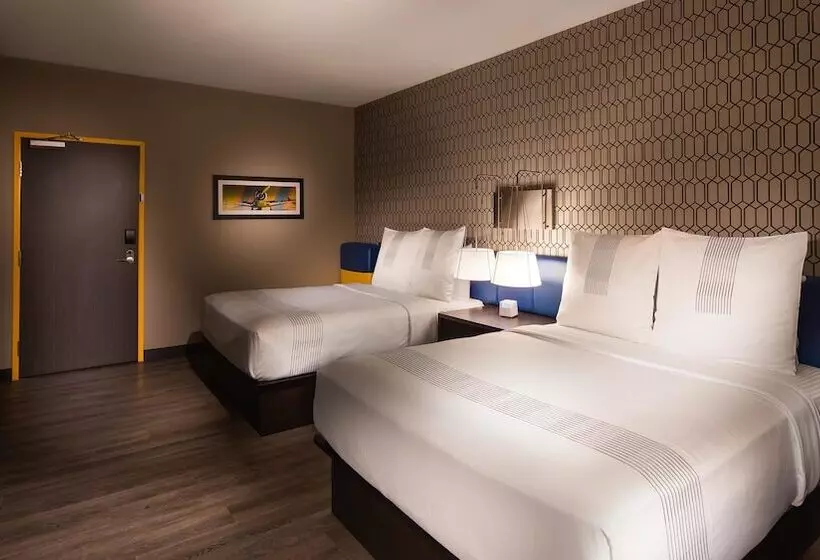 ホテル Glō Best Western Desoto Dallas