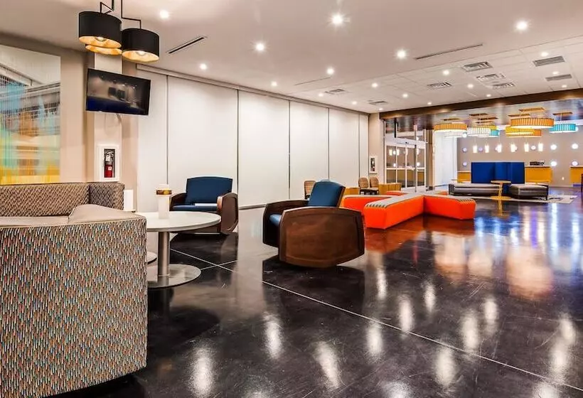 ホテル Glō Best Western Desoto Dallas