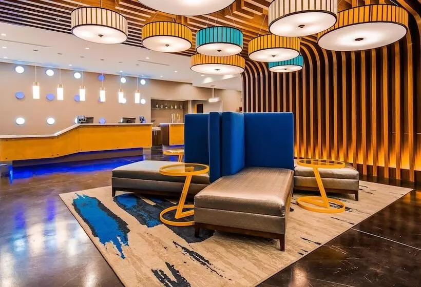 ホテル Glō Best Western Desoto Dallas