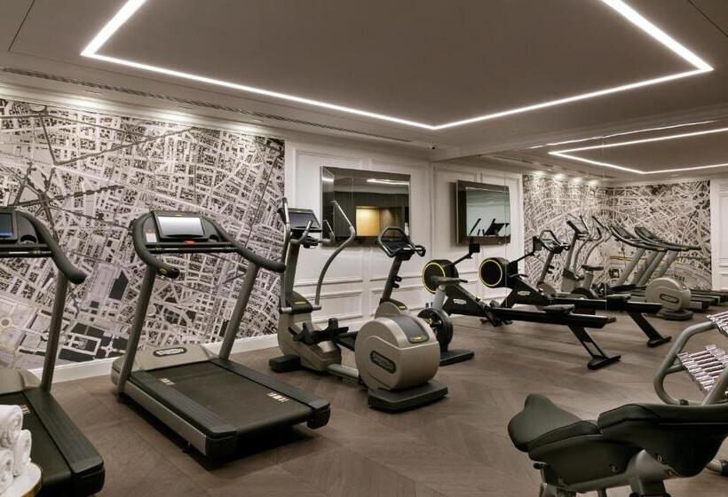 Hotel La Clef Champsélysées Paris By The Crest Collection