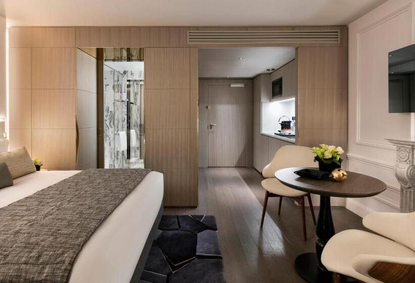 Hotel La Clef Champsélysées Paris By The Crest Collection